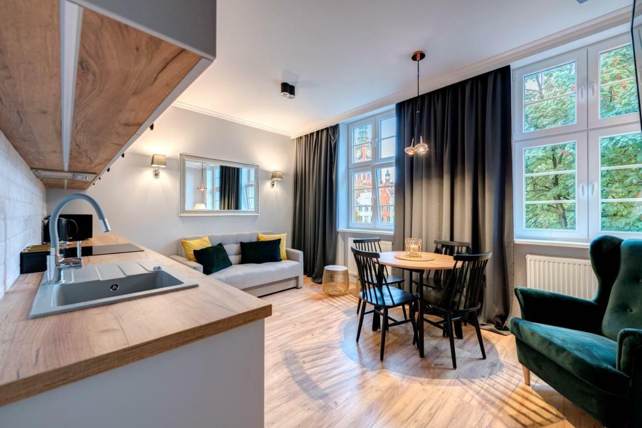 Dom & House - Apartments Old Town Ogarna Gdansk Bagian luar foto